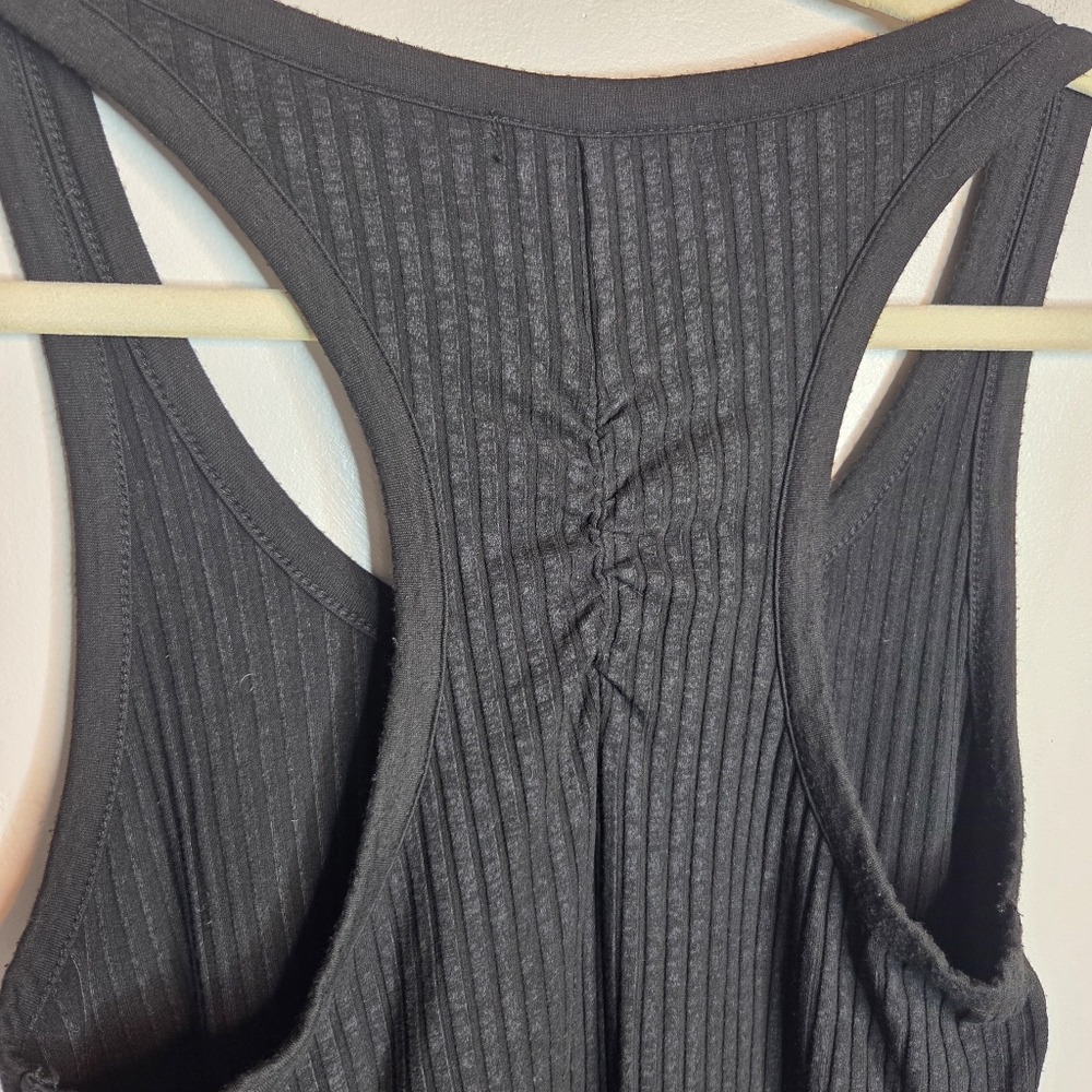David Lerner Ribbed Racerback Tank Top Black Ruched Back Women's Small - Picture 6 of 6